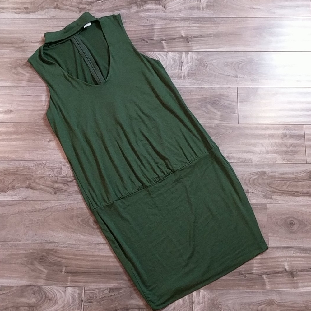 Sleeveless Dress 5 items for $20❤️ - Picture 1 of 5